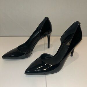 Michael Kors Black Patent Leather High Heels (Size: 6.5)